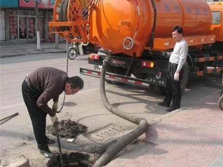 东区清掏化粪池，健康生活从这里开始